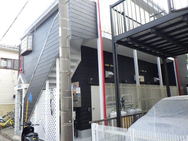 横浜市金沢区でアパートの外壁塗装塗替え工事