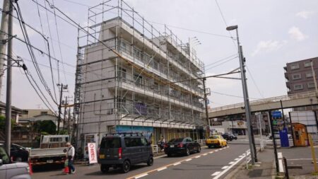 横浜市神奈川区でALC外壁塗装工事着工