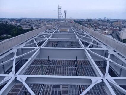 横浜駅西口テナントビル鉄骨塗装工事